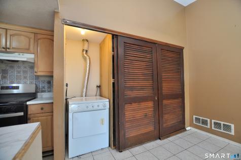 64 Little Oak Lane Rocky Hill CT 06067