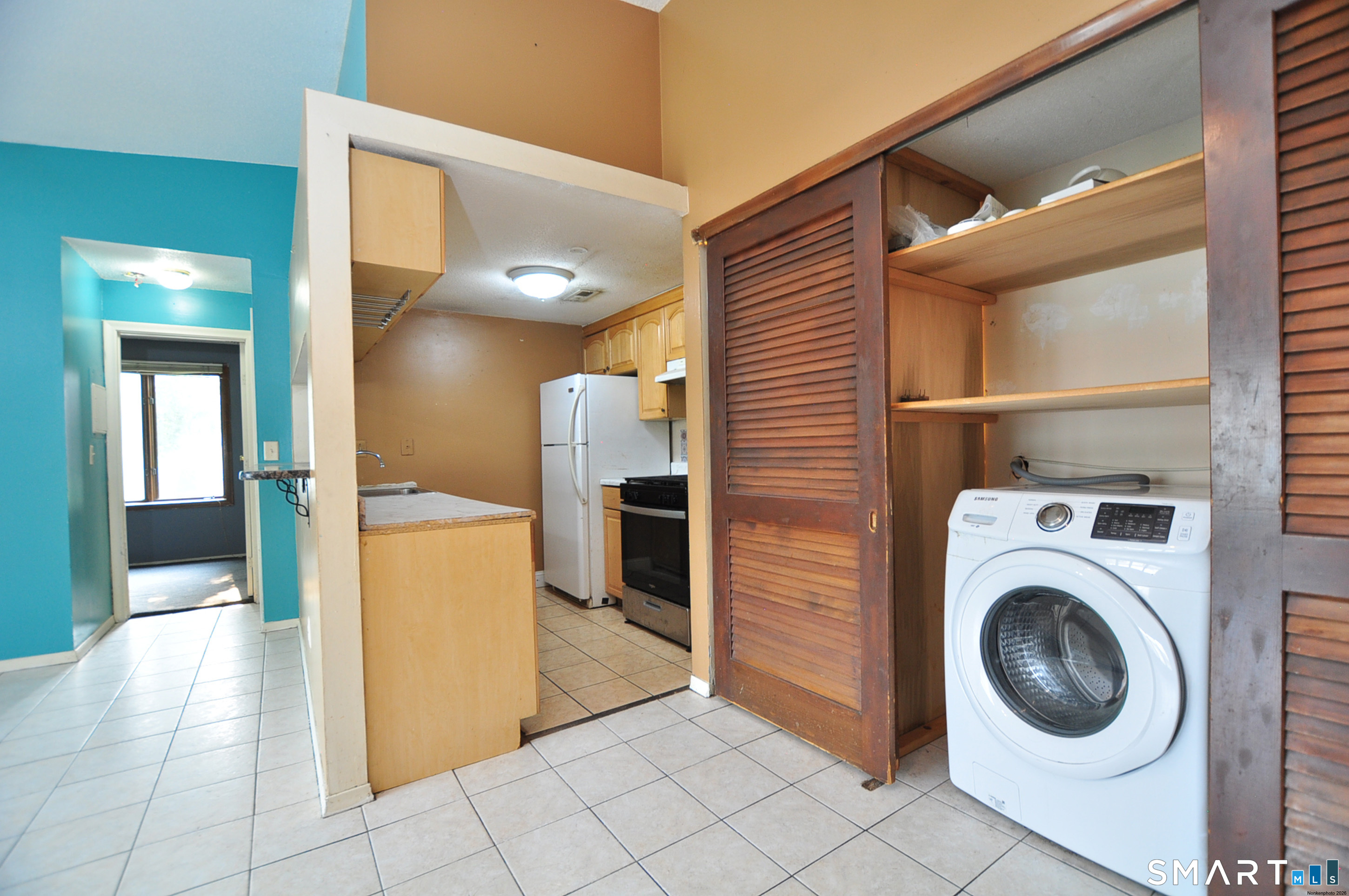 64 Little Oak Lane Rocky Hill CT 06067