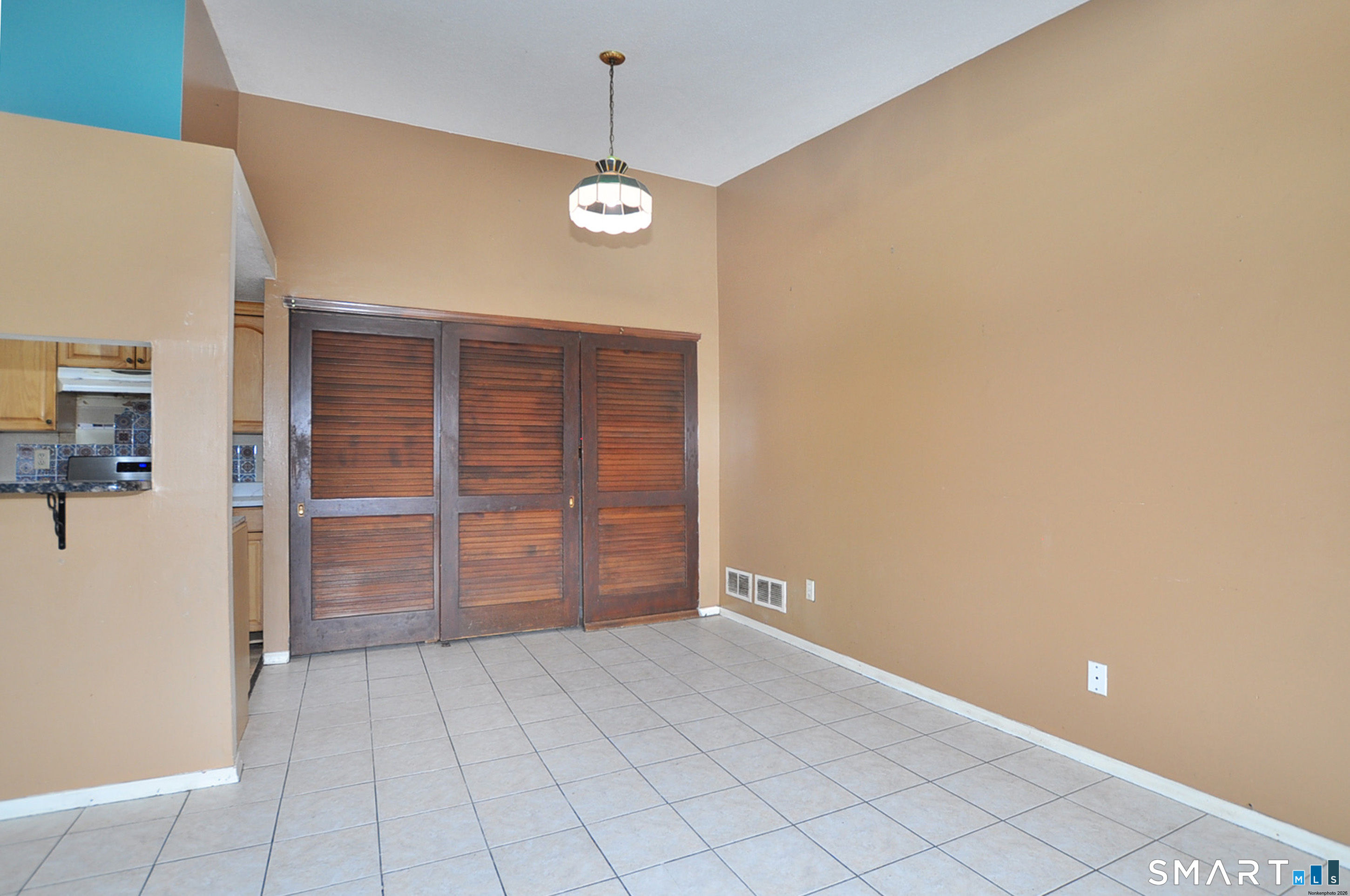 64 Little Oak Lane Rocky Hill CT 06067