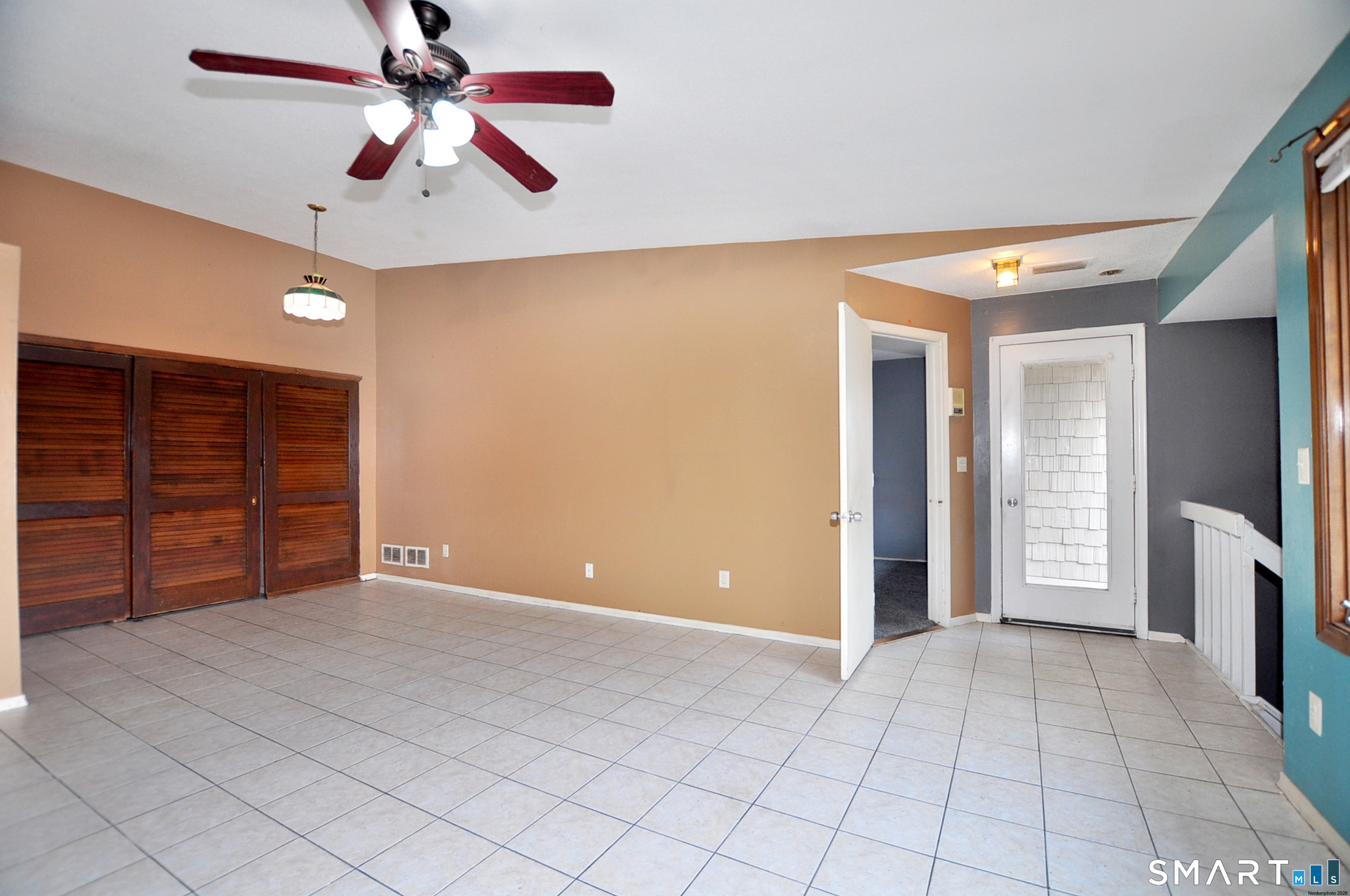 64 Little Oak Lane Rocky Hill CT 06067