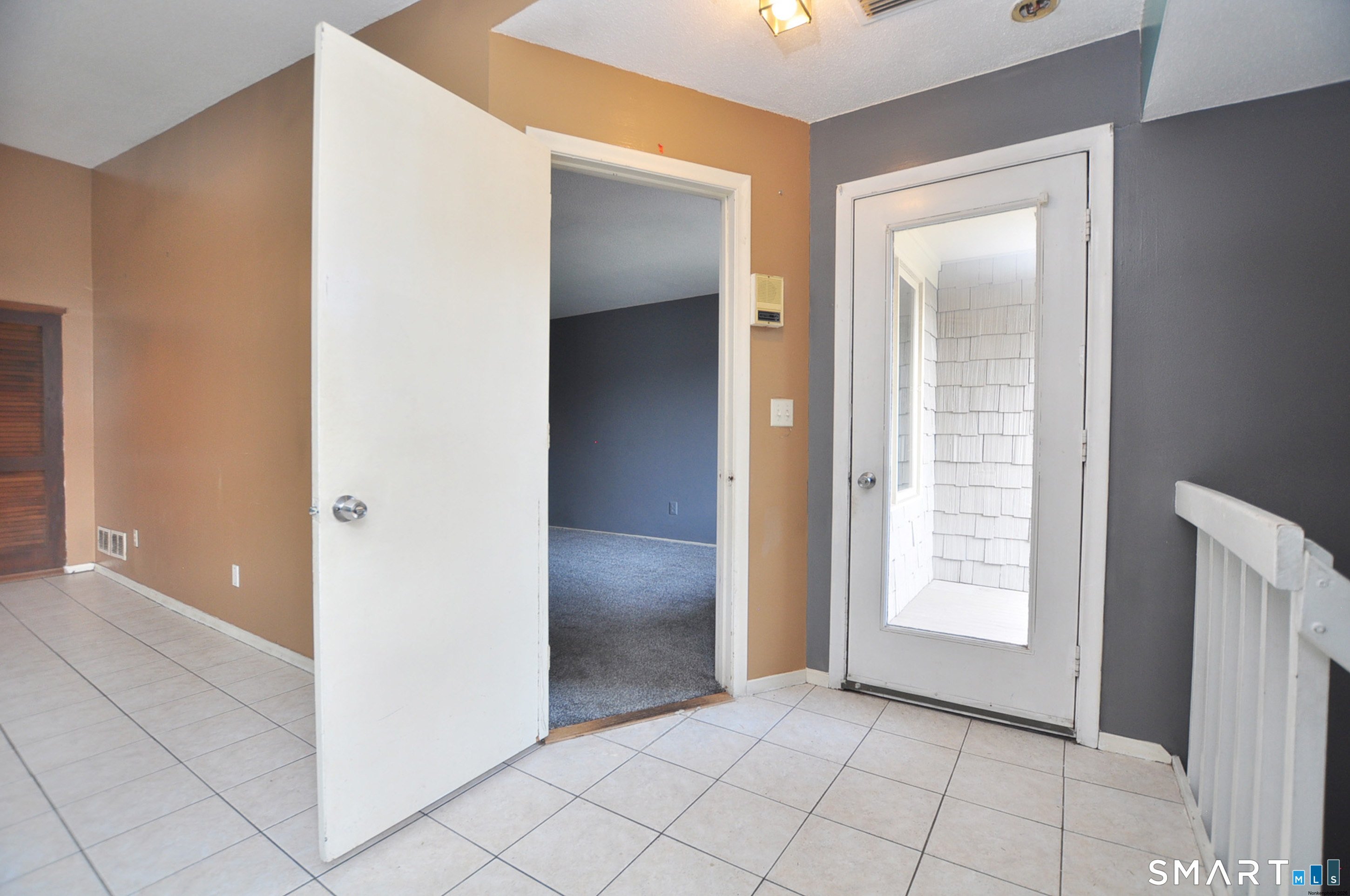 64 Little Oak Lane Rocky Hill CT 06067