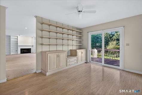 17 Canterbury Road Hamden CT 06514