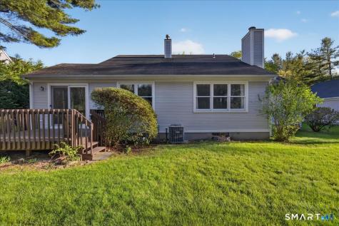 17 Canterbury Road Hamden CT 06514