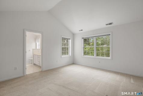 1104 Bradford Drive Danbury CT 06811