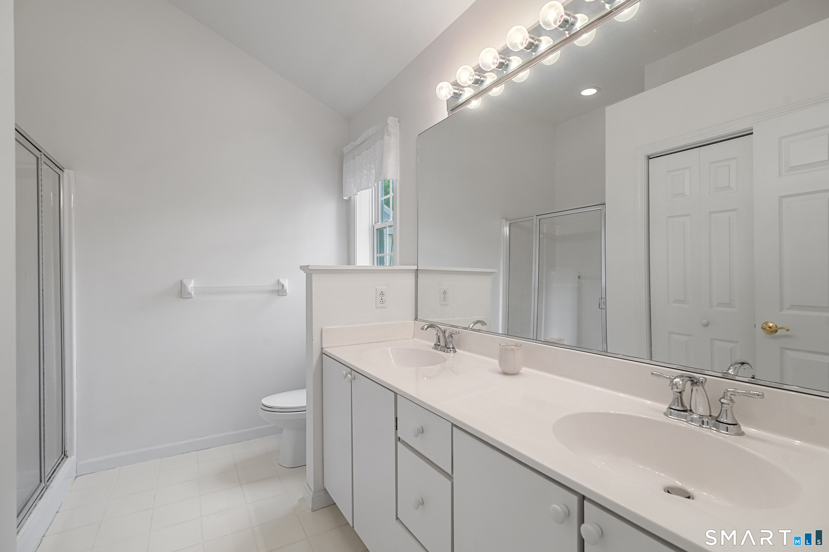 1104 Bradford Drive Danbury CT 06811