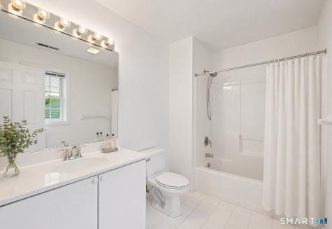 1104 Bradford Drive Danbury CT 06811