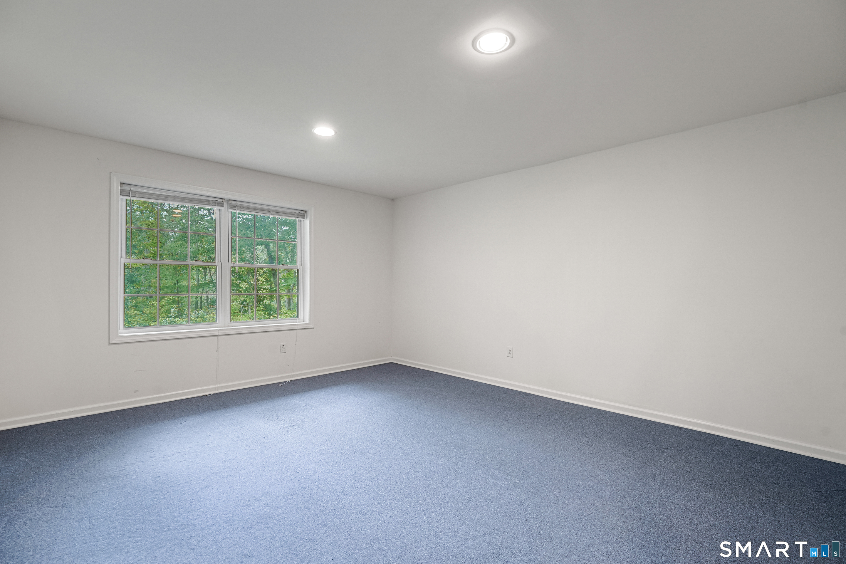 1104 Bradford Drive Danbury CT 06811