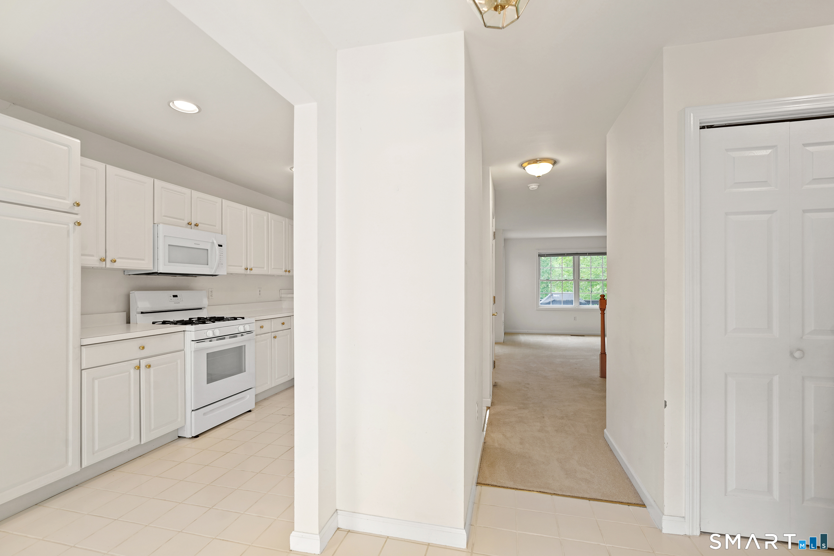 1104 Bradford Drive Danbury CT 06811