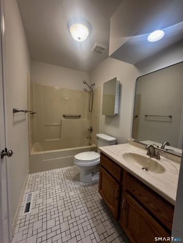 9 Woodhill Road Milford CT 06461