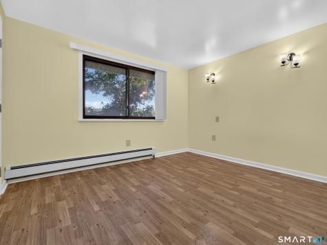 298 Meridian Street Groton CT 06340