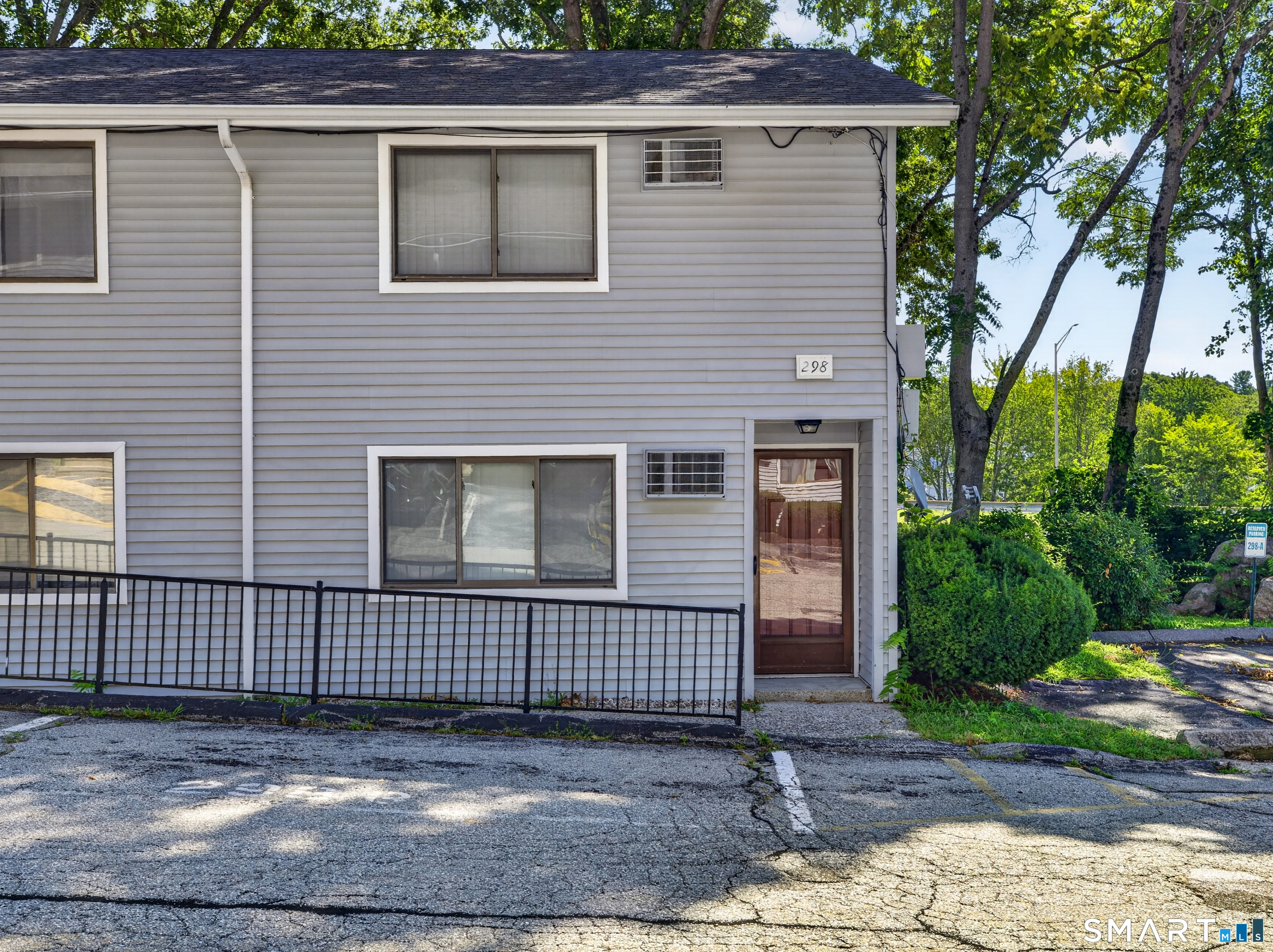 298 Meridian Street Groton CT 06340
