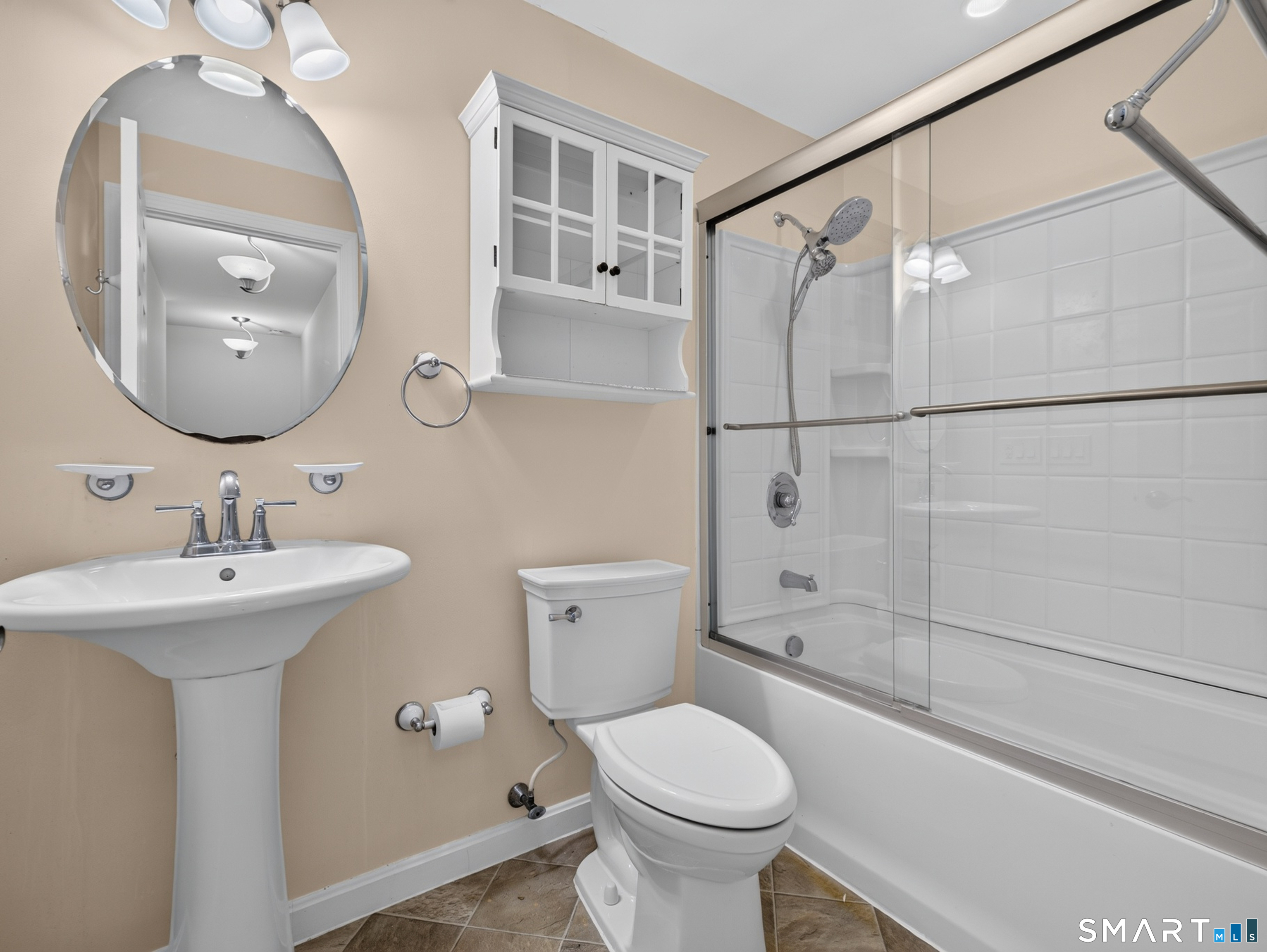298 Meridian Street Groton CT 06340