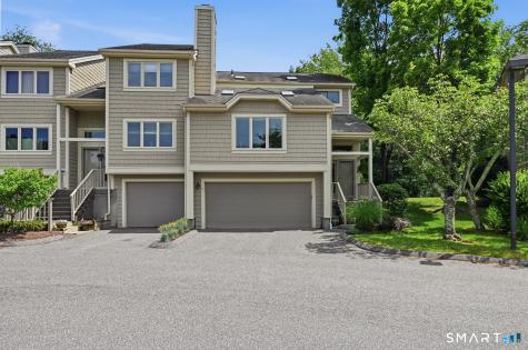 12 Boulevard Drive Danbury CT 06810