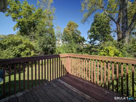 291 Silverbrook Road Orange CT 06477