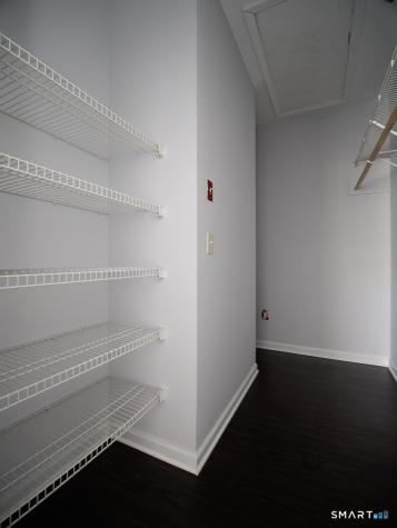 291 Silverbrook Road Orange CT 06477