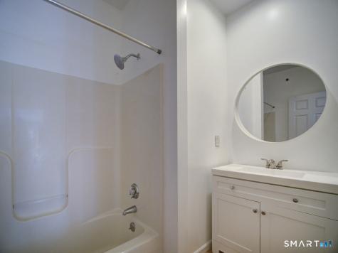 291 Silverbrook Road Orange CT 06477