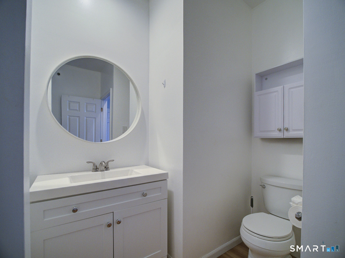 291 Silverbrook Road Orange CT 06477