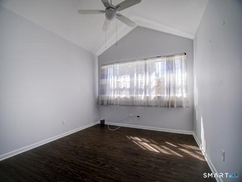 291 Silverbrook Road Orange CT 06477