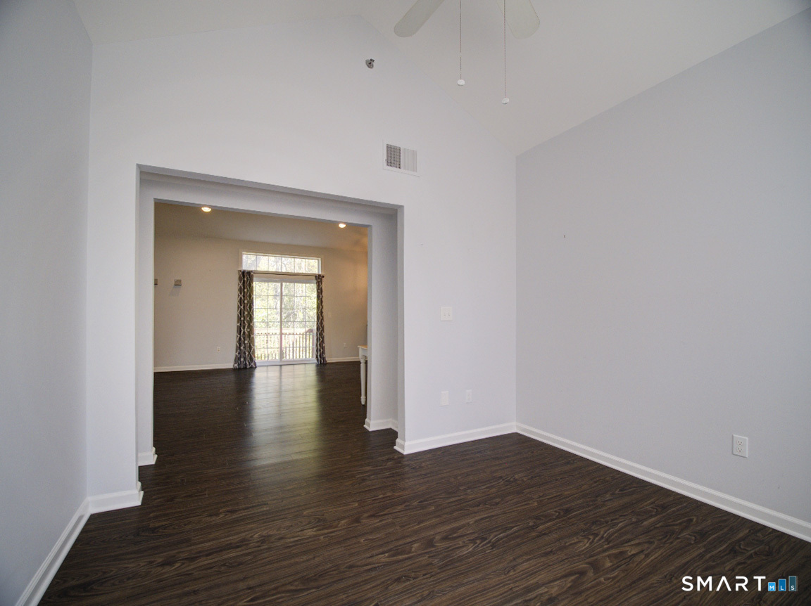 291 Silverbrook Road Orange CT 06477