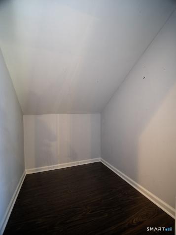 291 Silverbrook Road Orange CT 06477