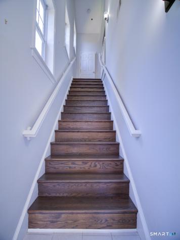 291 Silverbrook Road Orange CT 06477