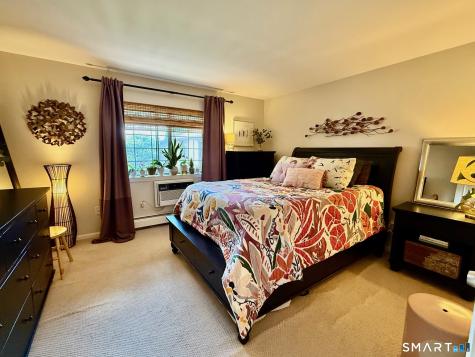 364 Foxwood Lane Milford CT 06461