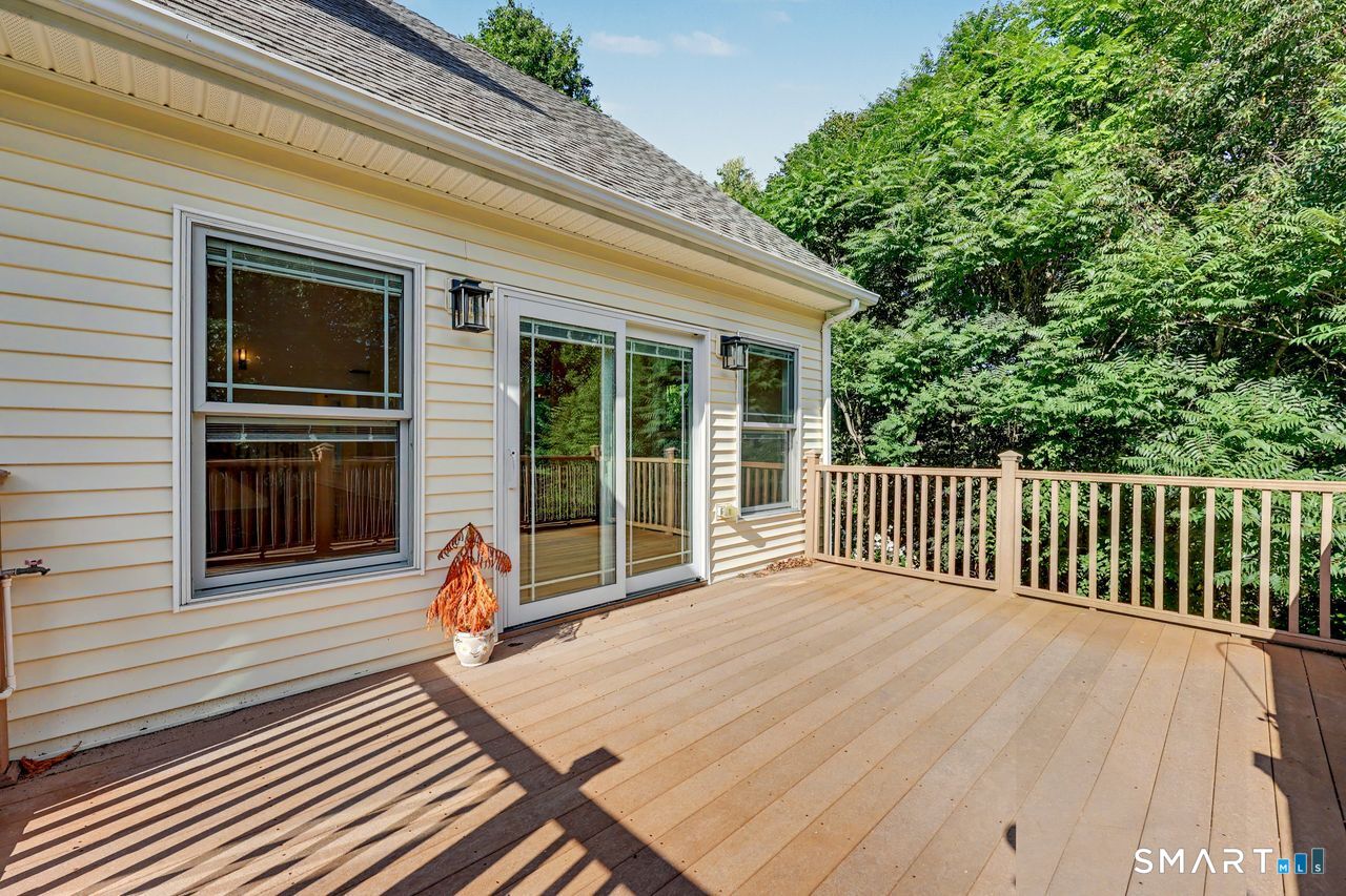4 Rainbow Court New Milford CT 06776