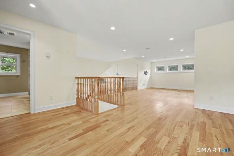4 Rainbow Court New Milford CT 06776