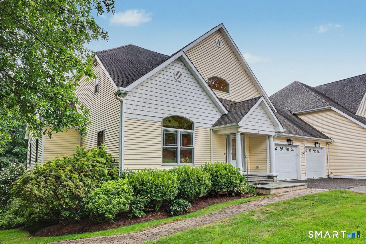 4 Rainbow Court New Milford CT 06776
