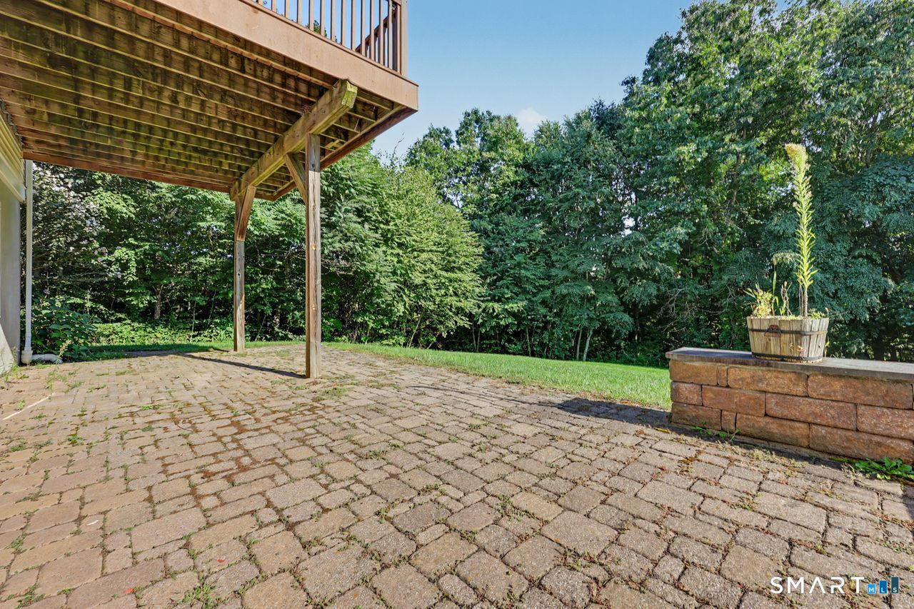 4 Rainbow Court New Milford CT 06776
