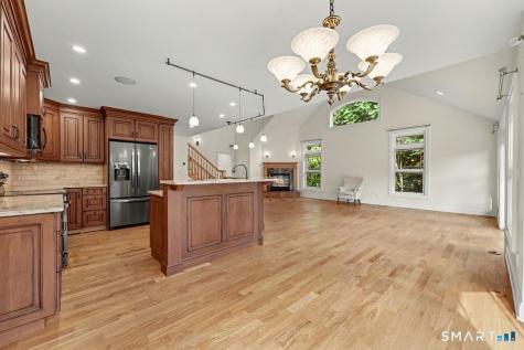 4 Rainbow Court New Milford CT 06776
