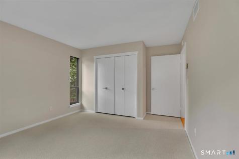 972 Heritage Village Southbury CT 06488