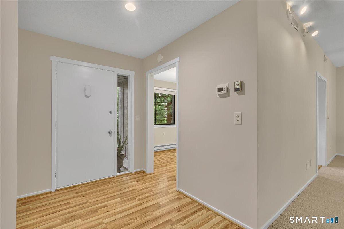 972 Heritage Village Southbury CT 06488