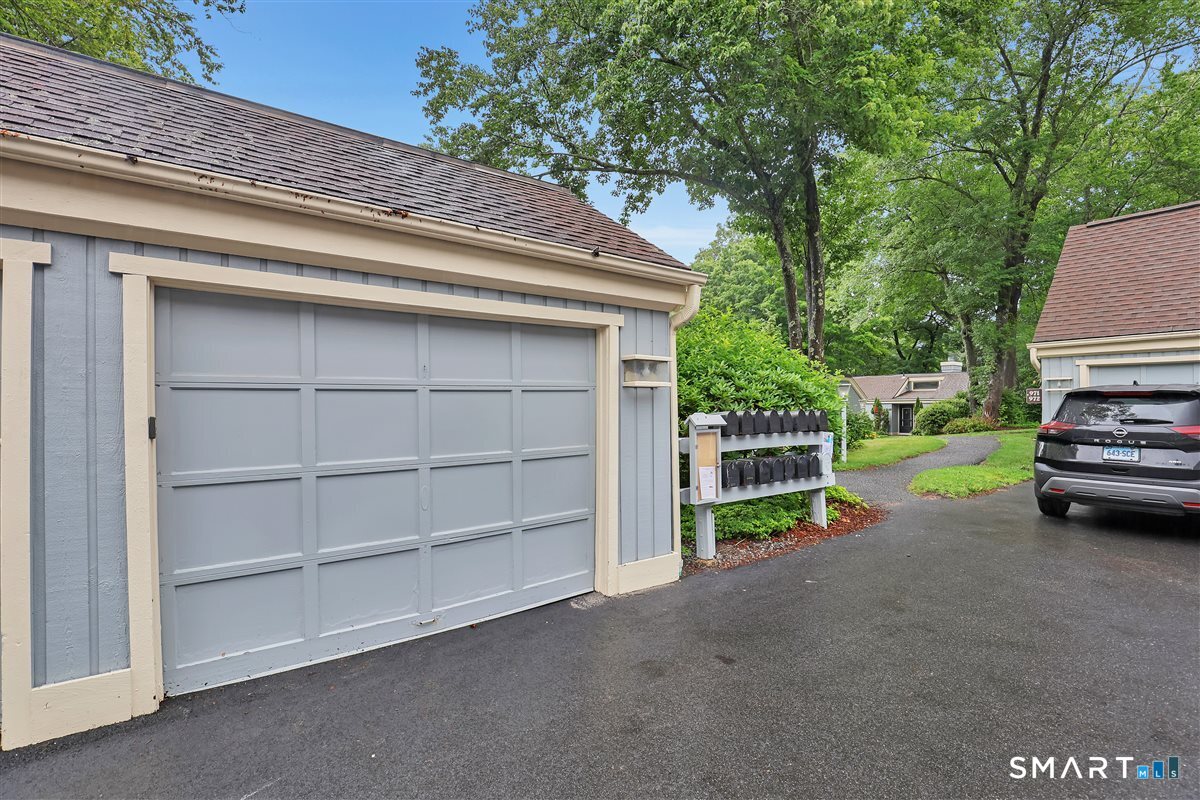 972 Heritage Village Southbury CT 06488