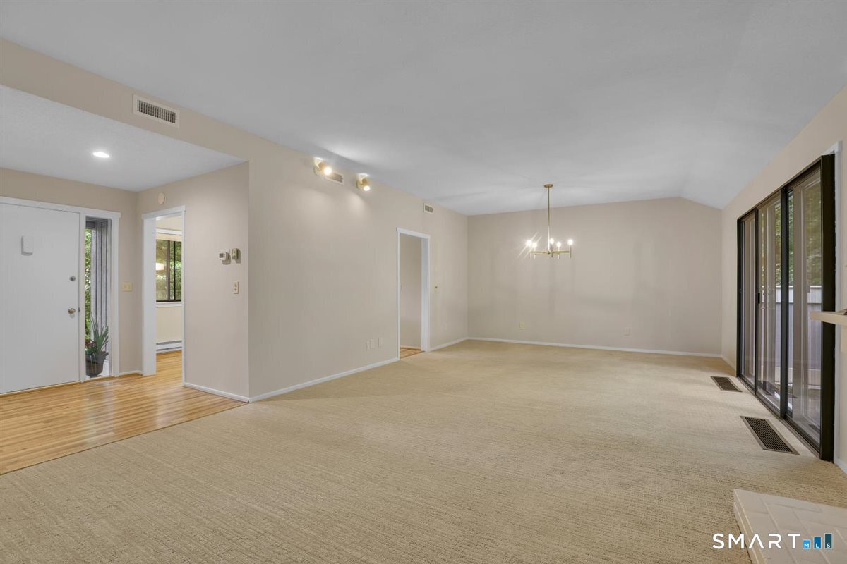 972 Heritage Village Southbury CT 06488