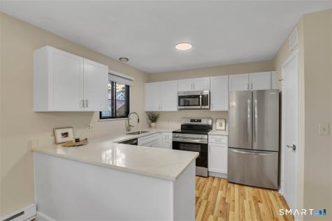 972 Heritage Village Southbury CT 06488
