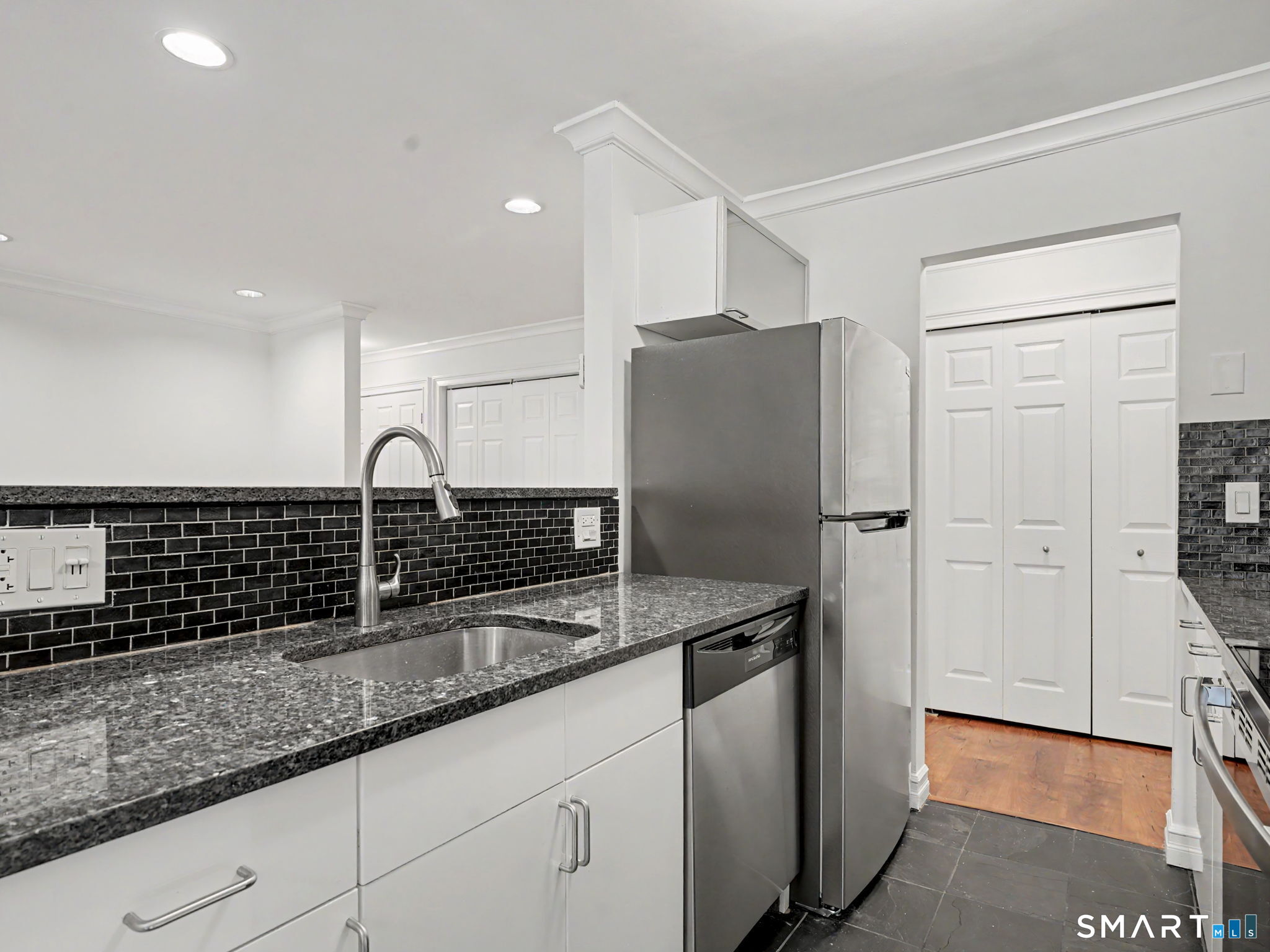 180 Glenbrook Road Stamford CT 06902