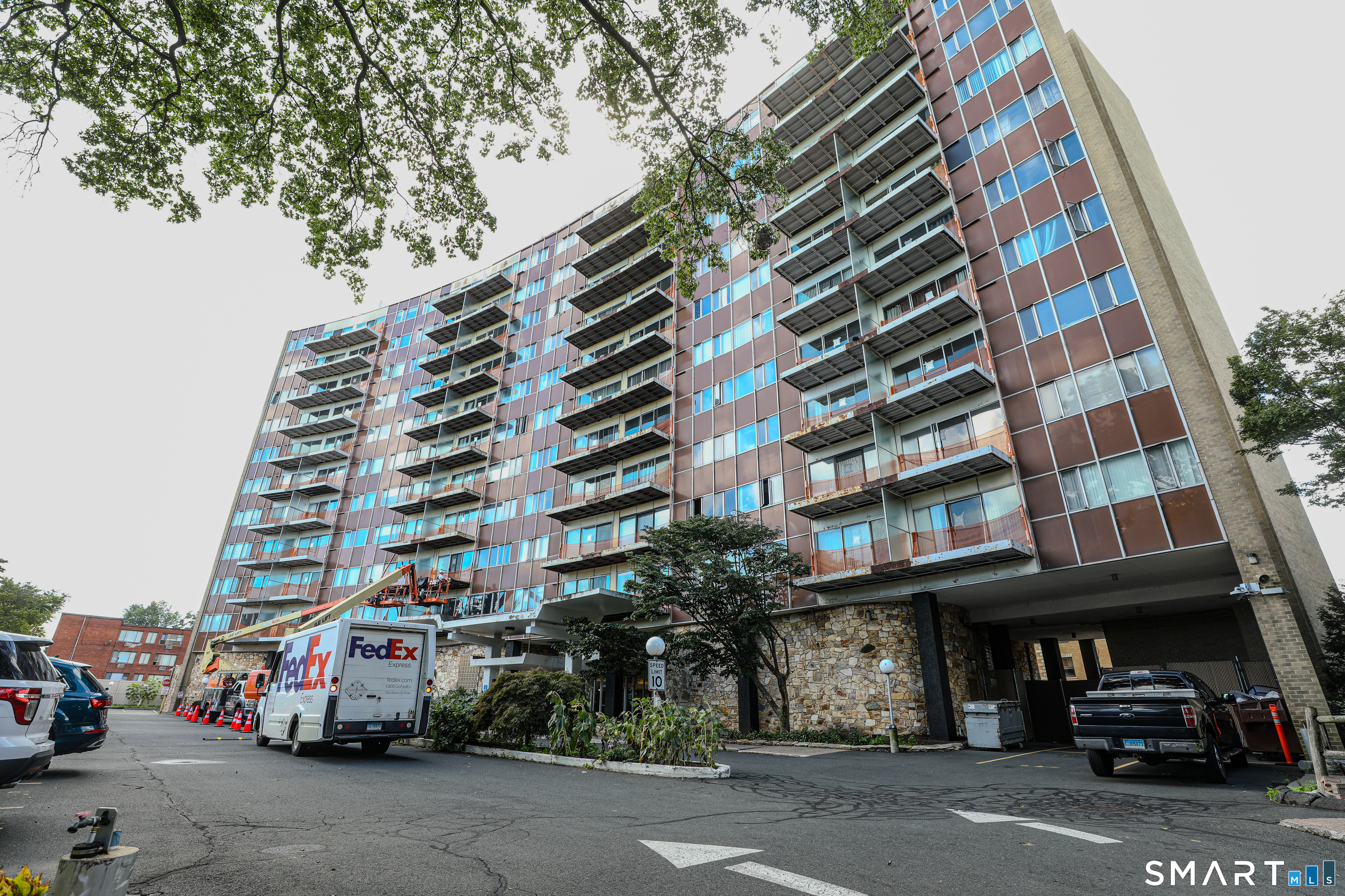 30 Woodland Street Hartford CT 06105