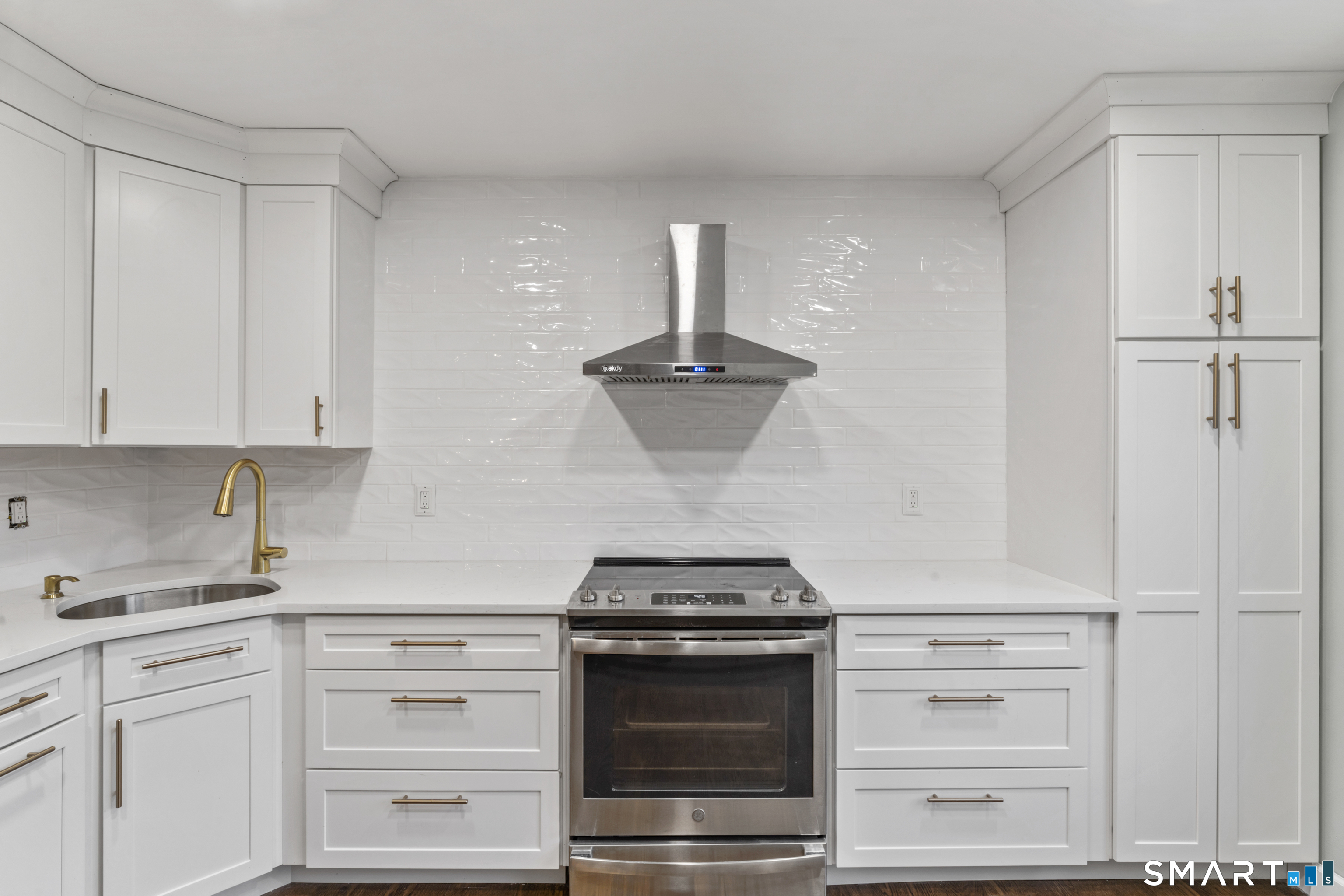 6 Deepwood Circle Monroe CT 06468