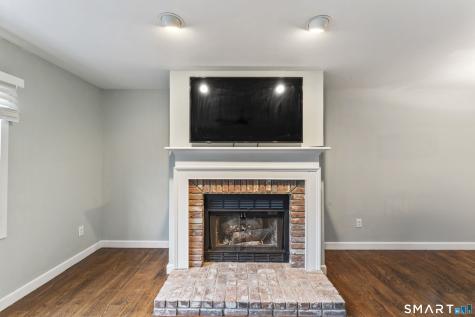 6 Deepwood Circle Monroe CT 06468