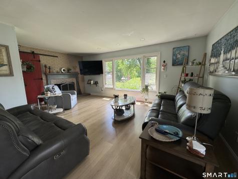 117 Colonial Hill Drive Wallingford CT 06492