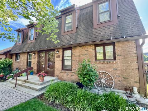 117 Colonial Hill Drive Wallingford CT 06492