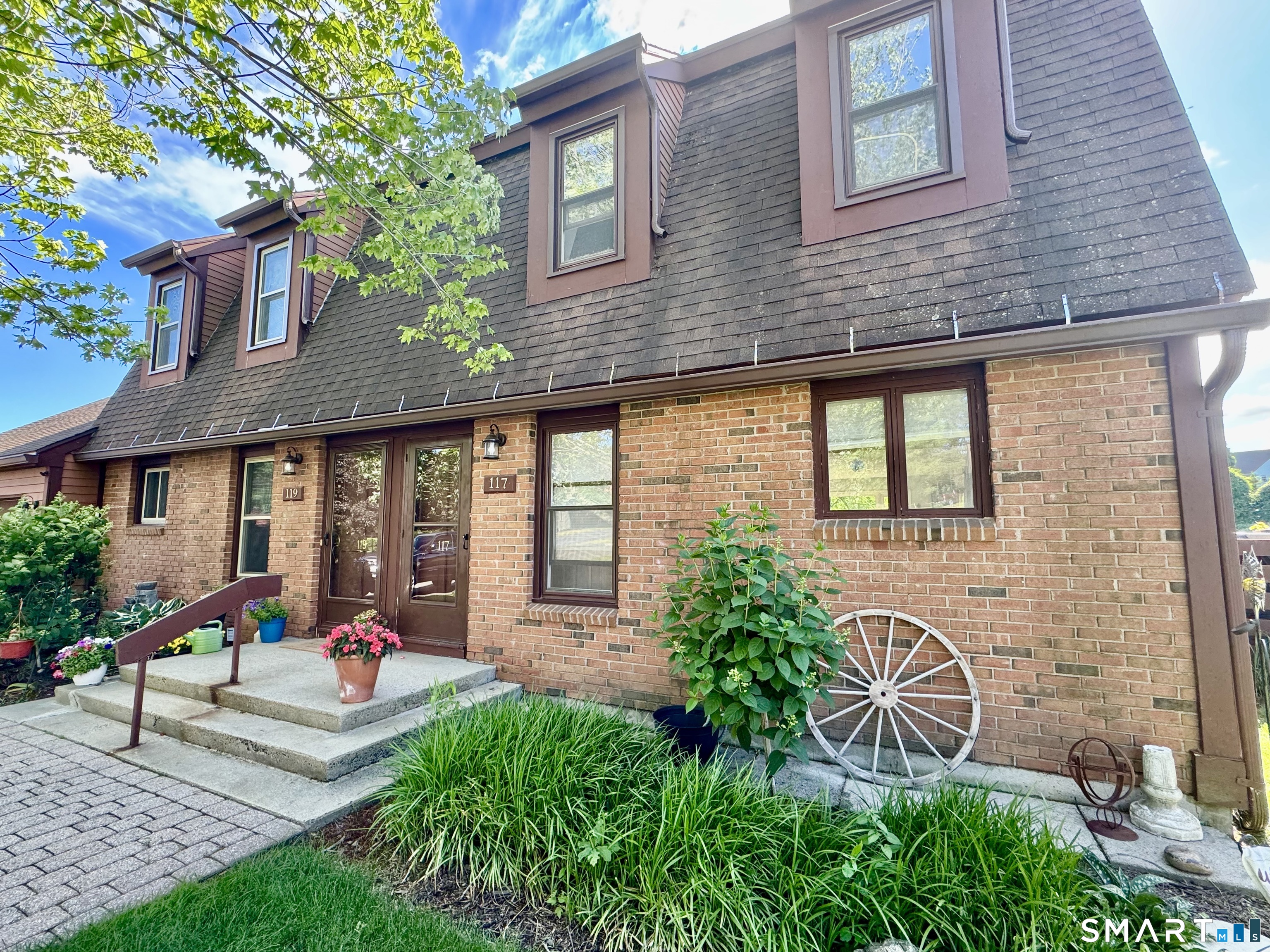 117 Colonial Hill Drive Wallingford CT 06492