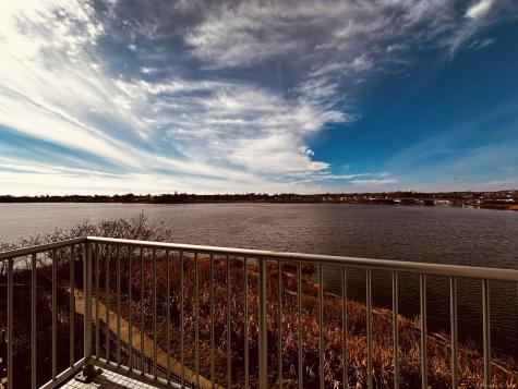 150 Harbour Close New Haven CT 06519