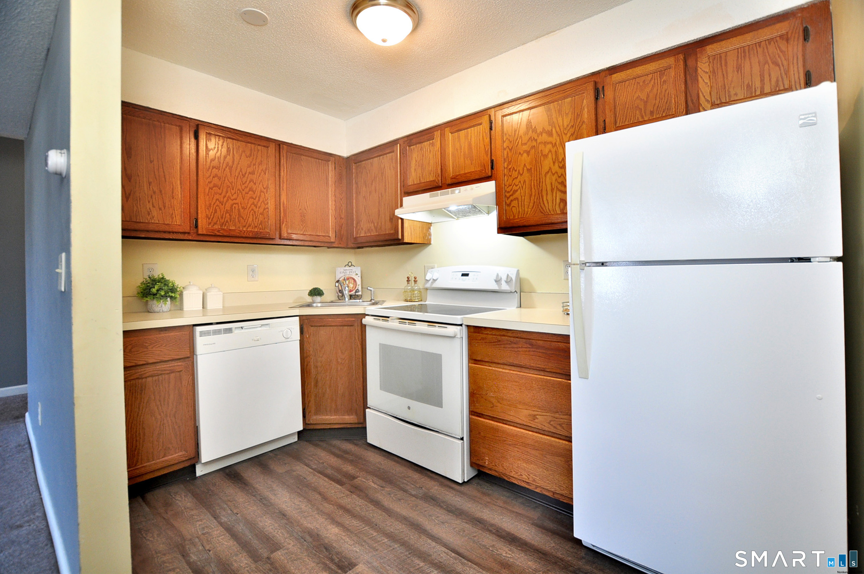 3 Concorde Way Windsor Locks CT 06096