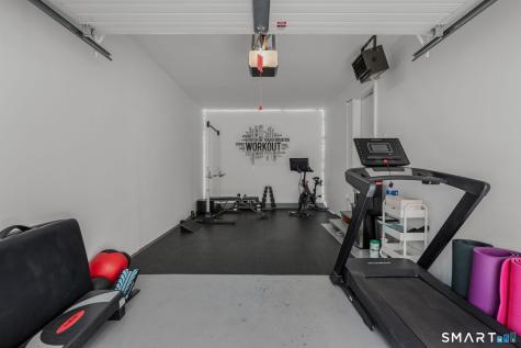 611 Ocean Avenue New London CT 06320