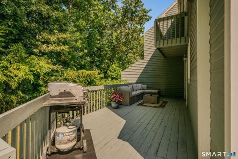 611 Ocean Avenue New London CT 06320