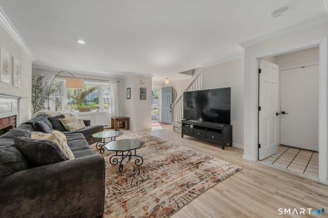 611 Ocean Avenue New London CT 06320