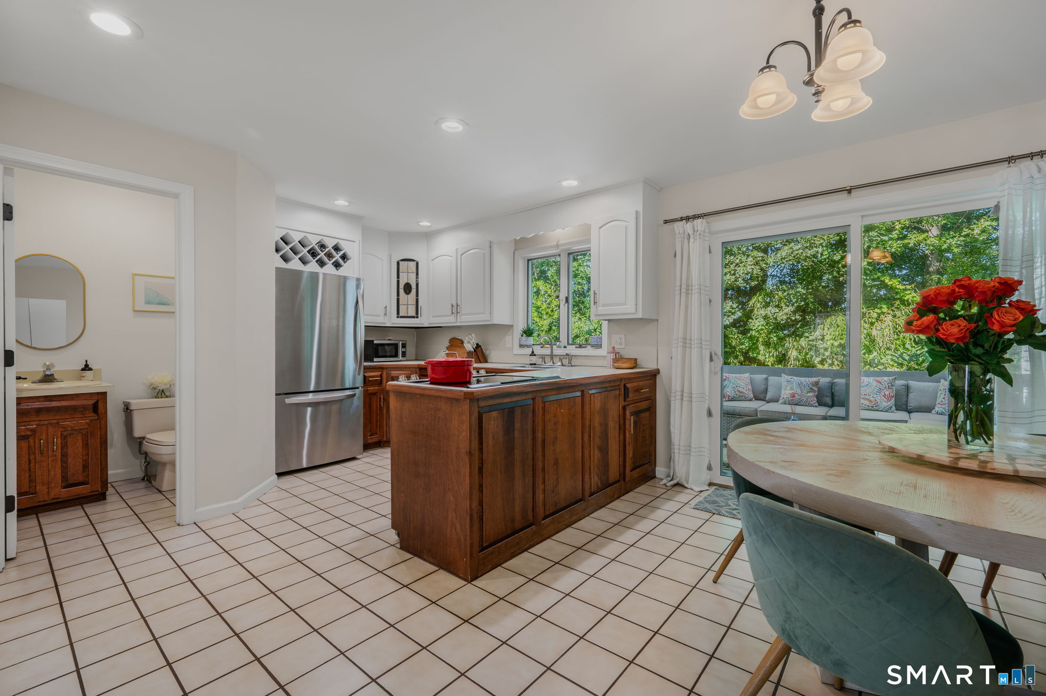 611 Ocean Avenue New London CT 06320