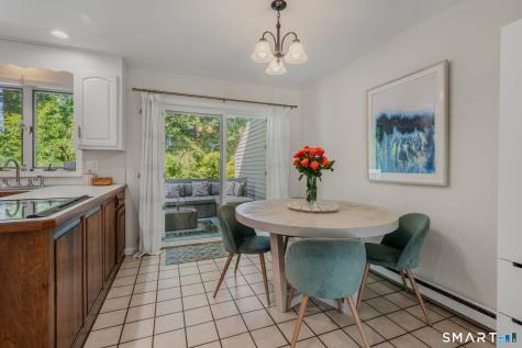 611 Ocean Avenue New London CT 06320